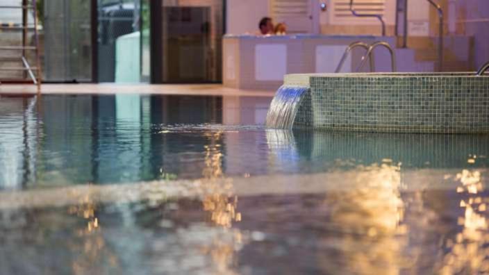 Luxury Lodge On Edge Of New Forest And 800M From Sea Entertainment And Leisure Passes Included Milford on Sea Exterior foto